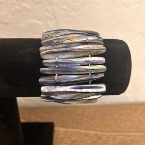 Elegant Mother of Pearl Bracelet